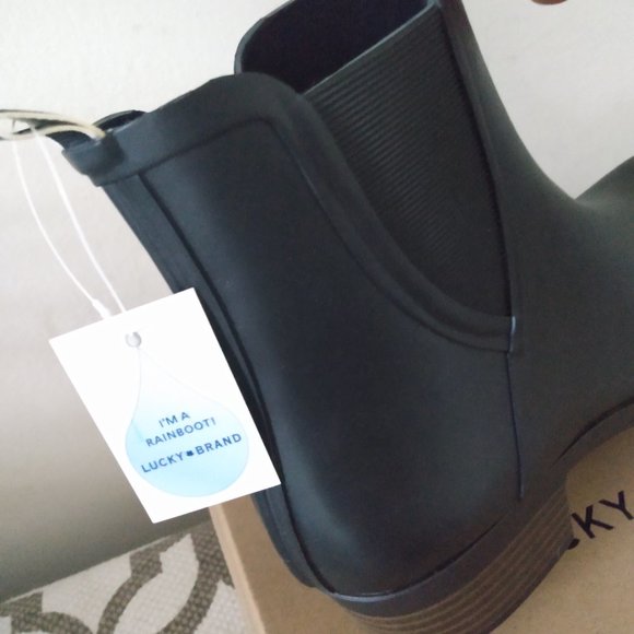 Lucky Brand Bunita Rain Boot - Picture 6 of 10